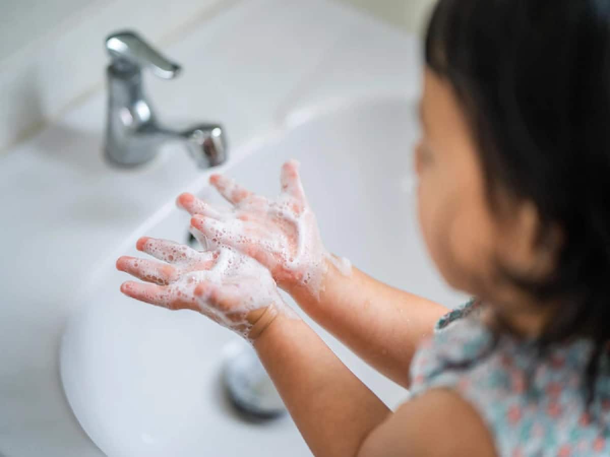 Diarrhoea Kills Around 1 Lakh Children In India Every Year: Are Your Kids Following Proper Hand Hygiene?